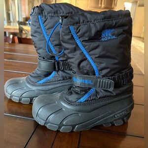 Sorel Black and Blue Snow Boots kids size 3